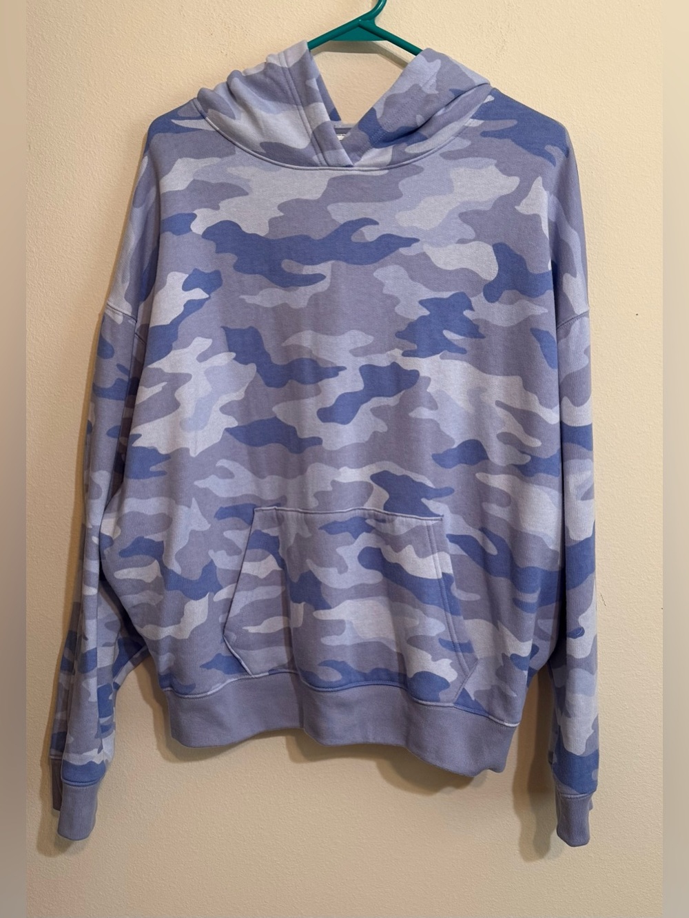 Victoria Secret Pink Blue Camo Hooded Sweatshirt - Women’s Casual Pullover M